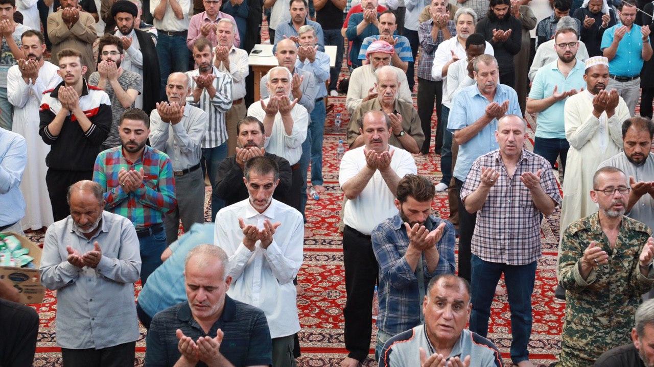 آية الله الطباطبائي الأشكذري: "إنّ العقوبات الاقتصادية الأمريكيةَ الأخيرةَ إعلانُ حربٍ على الشعب السوريِّ الذي سيتجاوزها منتصراً"